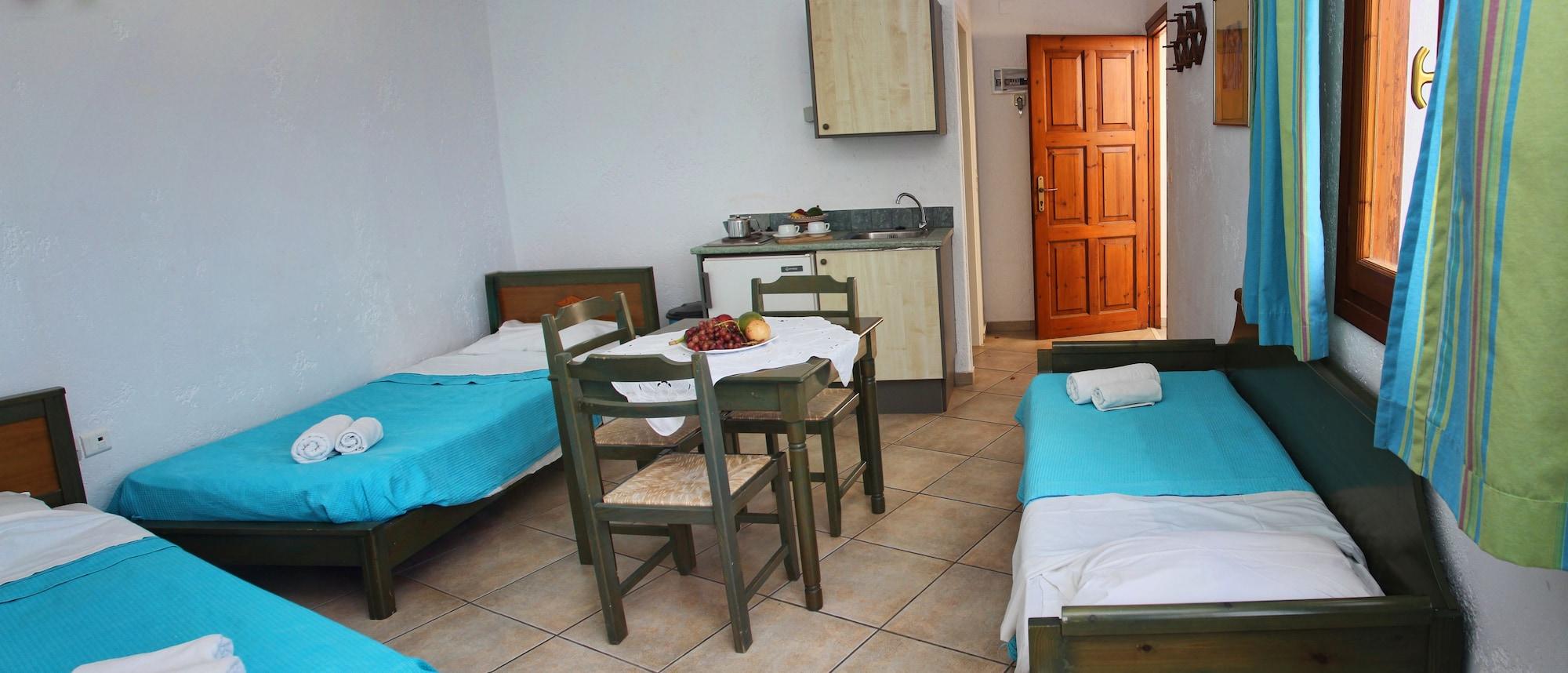 Romantica Hotel Apartments Khersónisos Eksteriør bilde