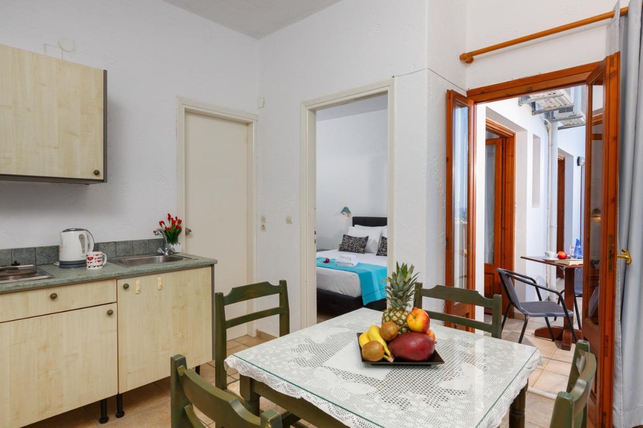 Romantica Hotel Apartments Khersónisos Eksteriør bilde