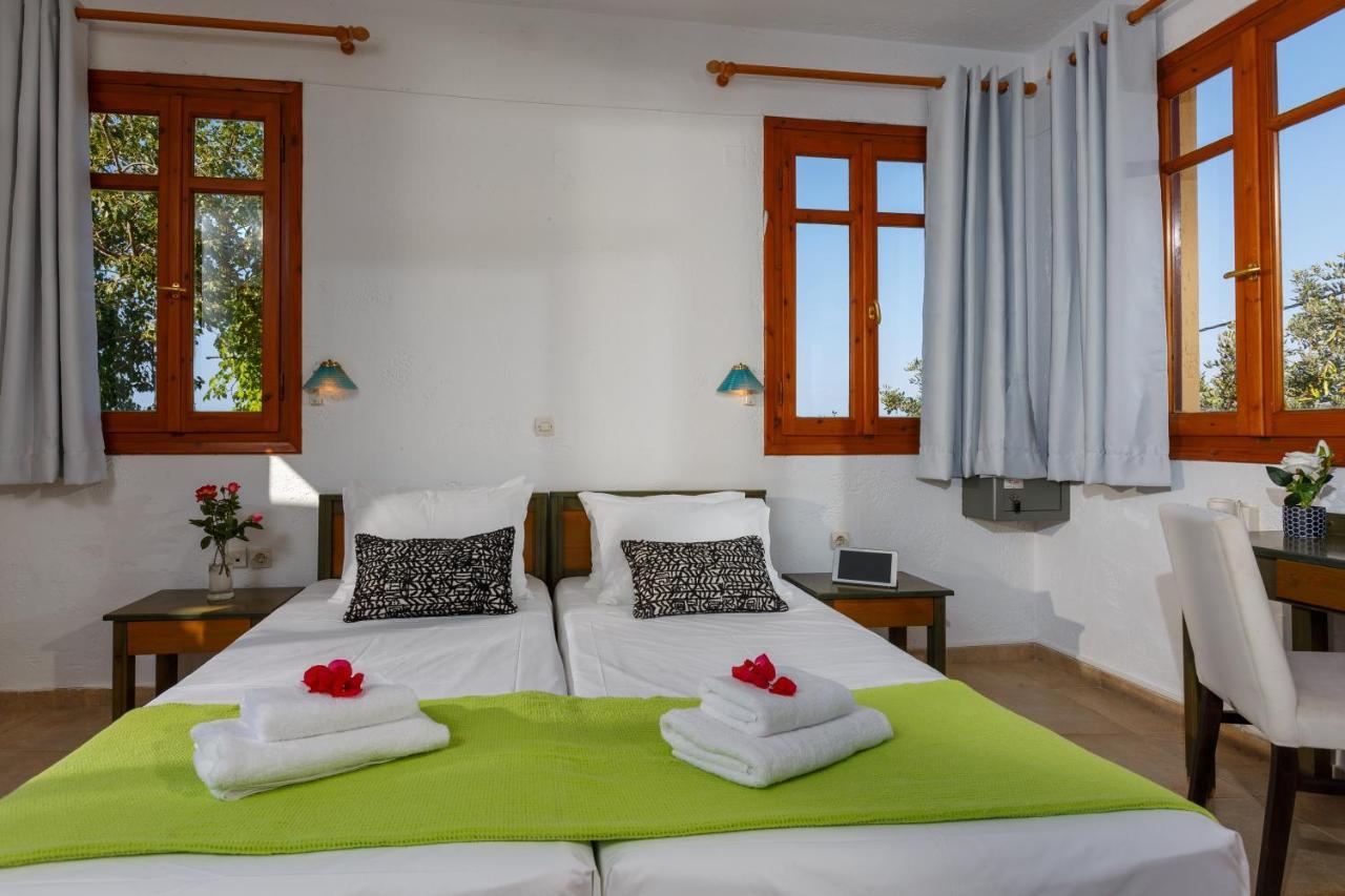 Romantica Hotel Apartments Khersónisos Eksteriør bilde